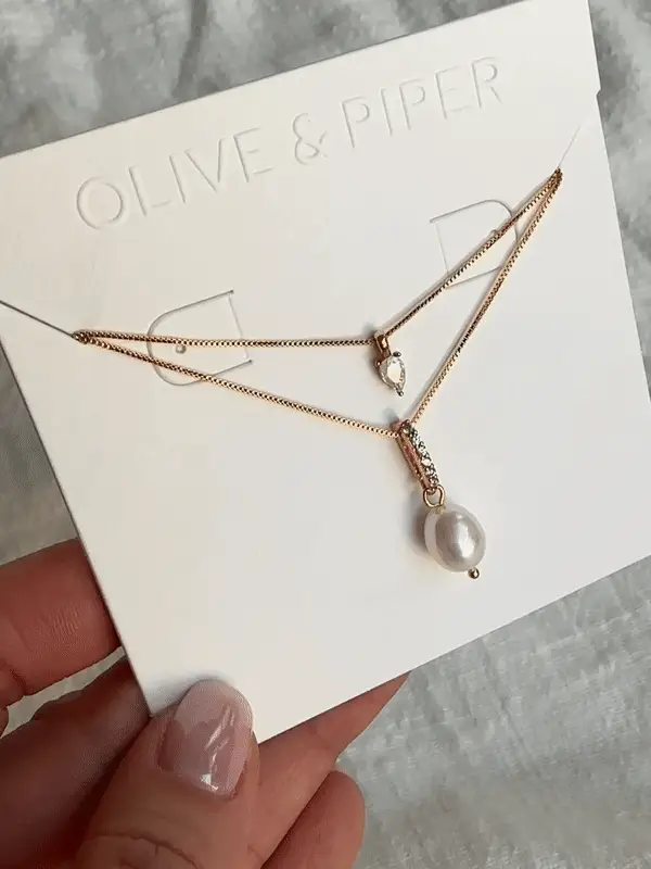 Alaia Layered Pendant - Image 3