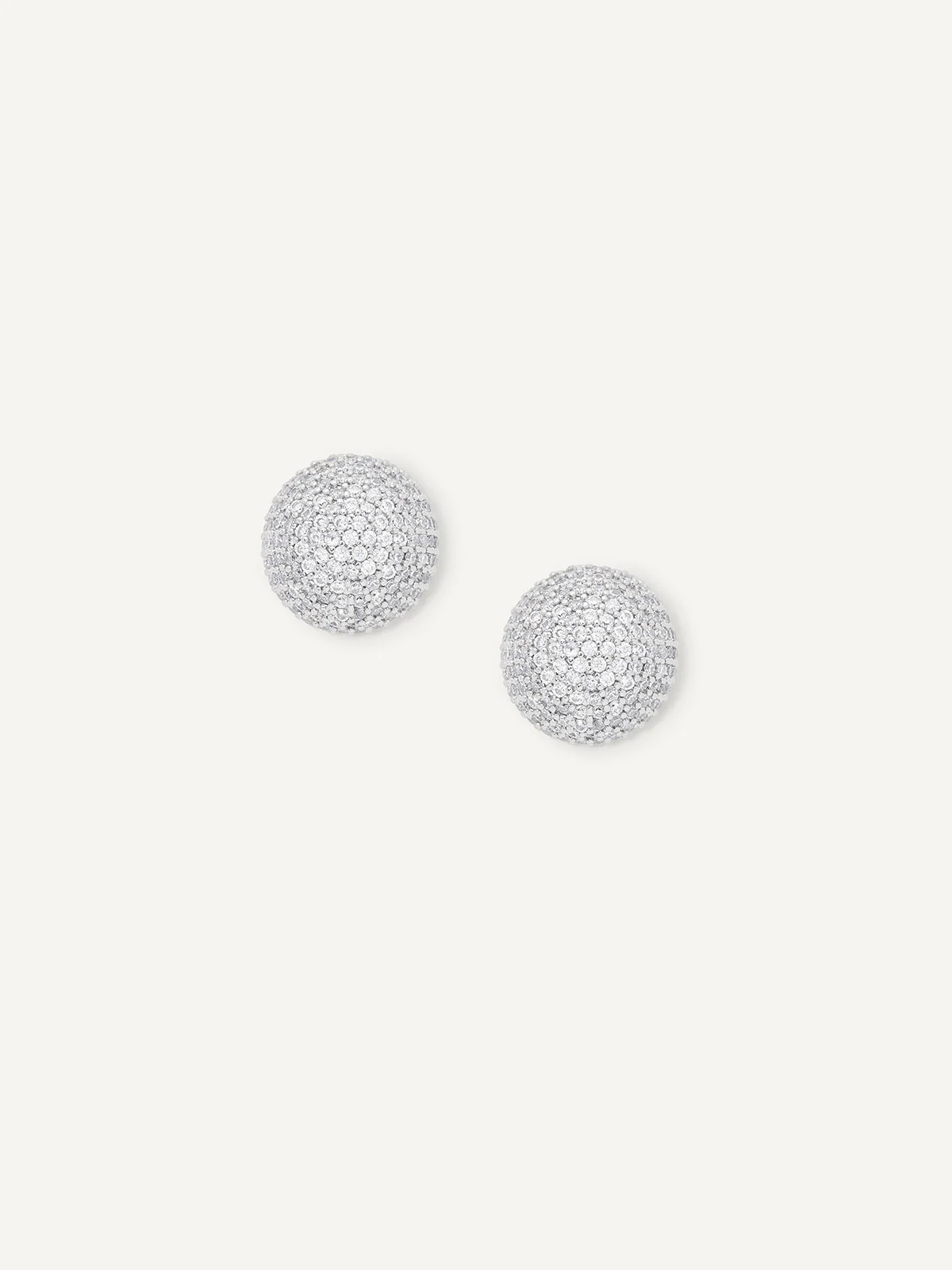 Emma Studs - Image 5
