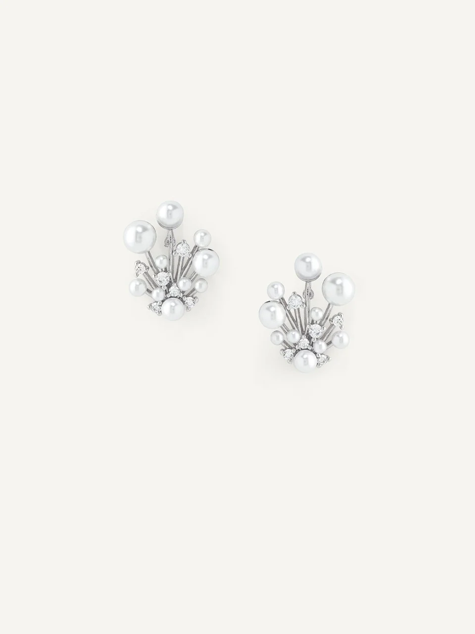Julianna Studs - Image 3