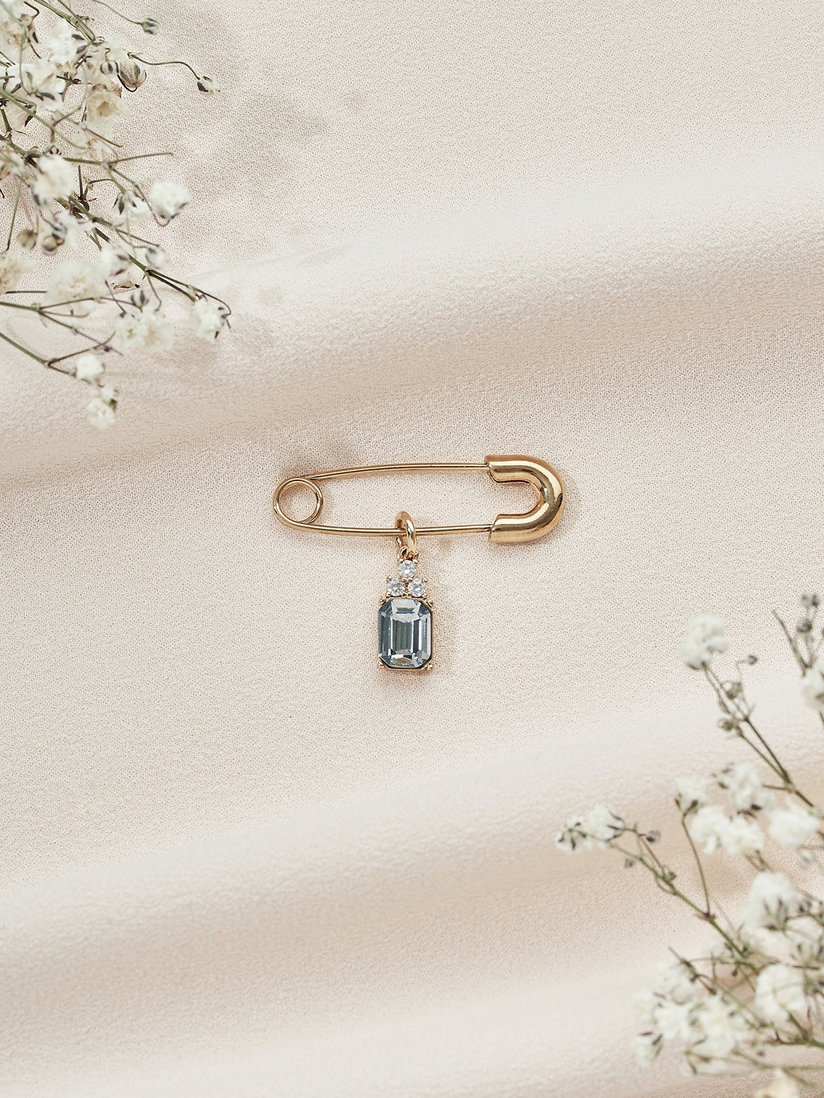 Something Blue Pin - Emerald - Image 7